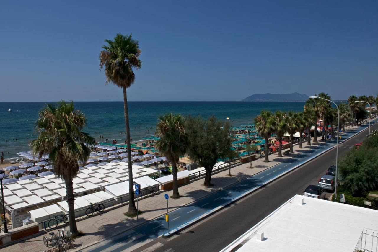 Hotel Ristorante Centosedici Terracina Exteriér fotografie