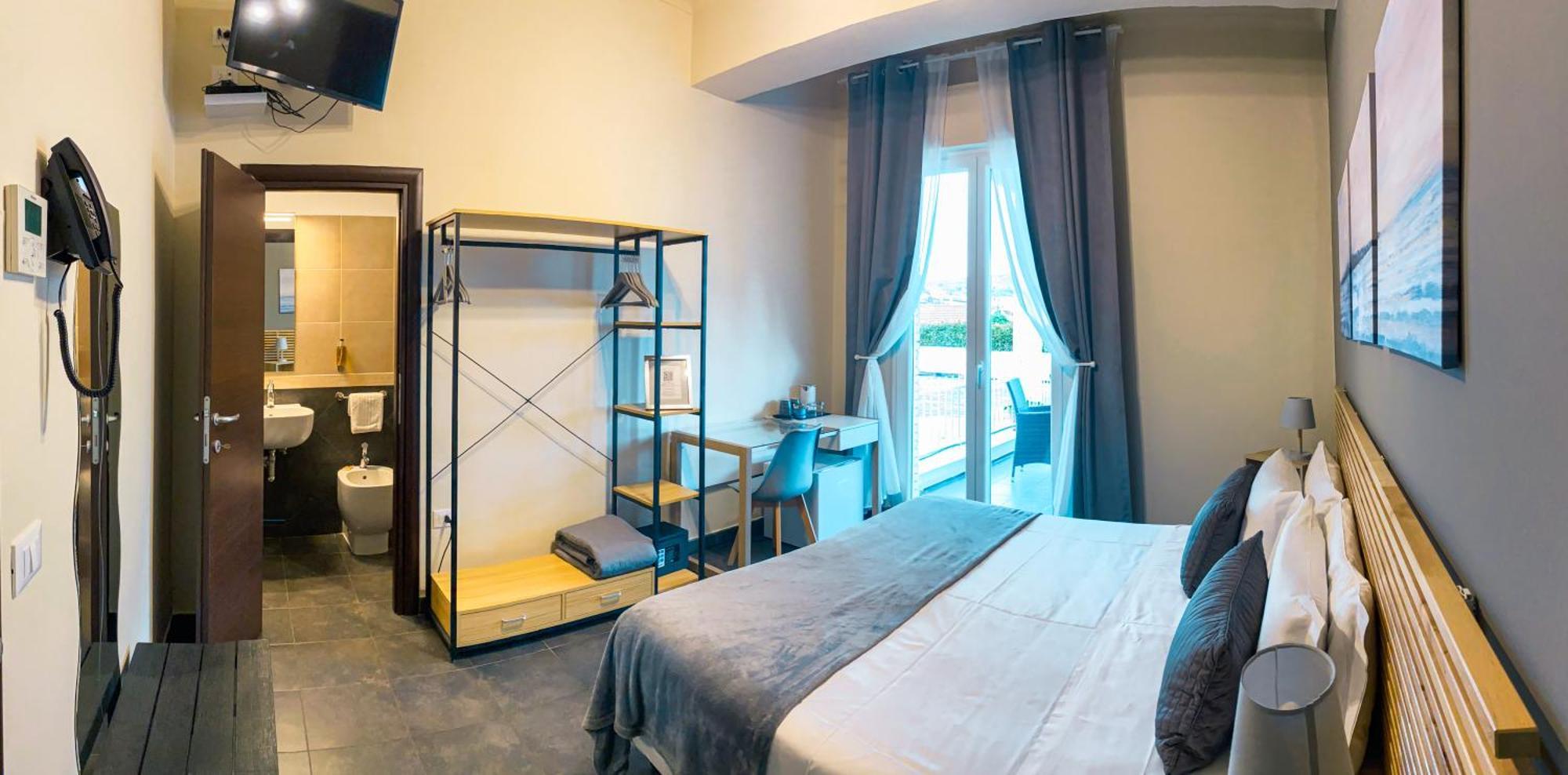 Hotel Ristorante Centosedici Terracina Exteriér fotografie